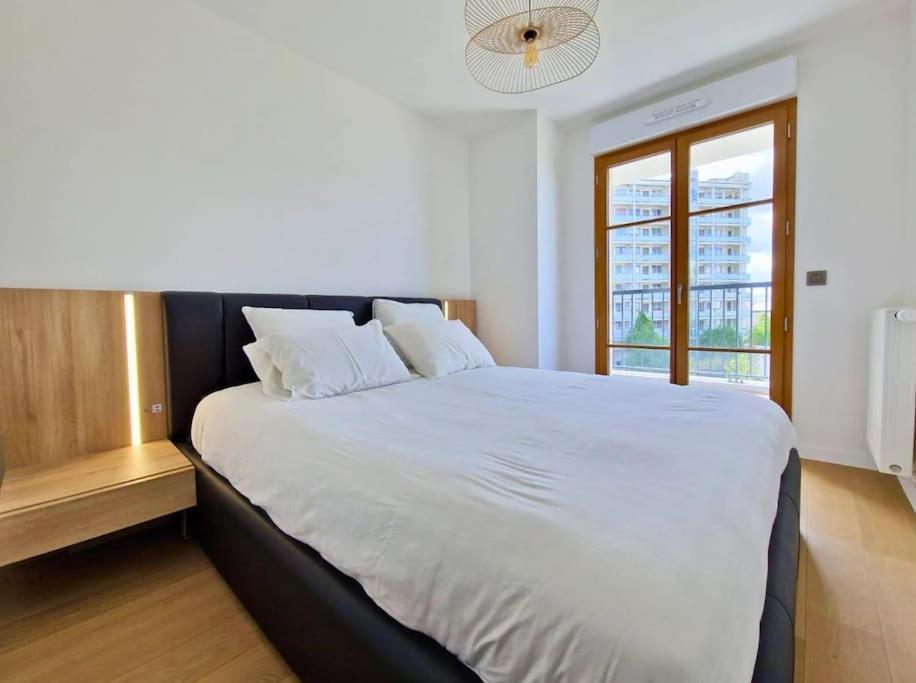 Sublime Appartement 4 Etoiles Neuf T3 Aputeaux 61M2 Proche La Defense, 10M2 De Terrasse Avec Magnifique Vue Exterior foto